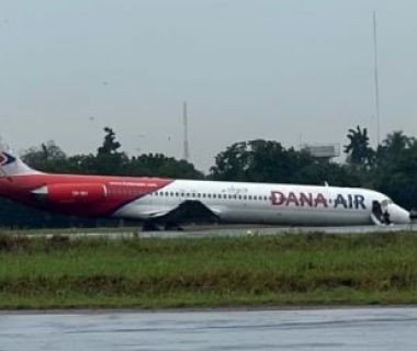 83 PASSENGERS UNHURT AS DANA AIR'S PLANE SKIDS OFF RUNWAY IN LAGOS AIRPORT