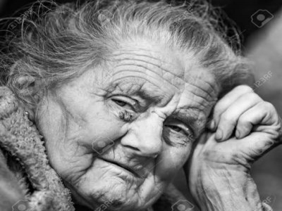 PREPARE FOR OLD AGE: A CHILLING SUMMARY OF A WOMAN WITH 5 SUCCESSFUL CHILDREN