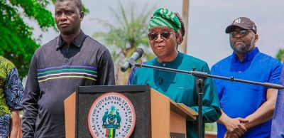 OYETOLA APPROVES N20,000 FOR 25,907 OSUN RESIDENTS, EXTENDS LOCKDOWN