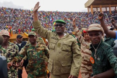 NIGER MILITARY RULERS PLEDGE RETURN TO CIVIL RULE WITHIN 3 YEARS