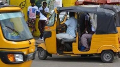 POLICE OFFICER’S DEMAND FOR N100 BRIBE FROM TRICYCLE RIDER LEADS TO PROTEST THAT CLAIMED 3 LIVES IN LAGOS