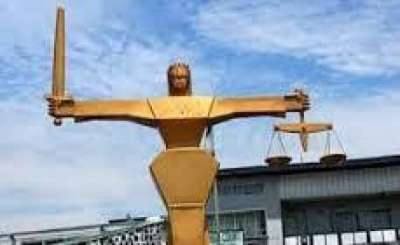 COUNSEL THREATENS TO DRAG MAN WHO INSTALLED SELF AS OBA IN OYO TO COURT FOR CONTEMPT