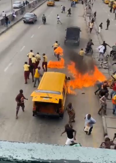 LAGOS DRIVER SETS SELF, LASTMA OFFICER, BUS ABLAZE OVER TRAFFIC OFFENSE