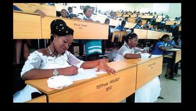 Brides abandon wedding receptions for final exams