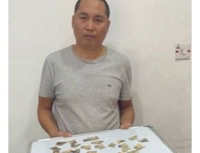 CHINESE MAN GETS 2 YEARS PRISON TERM FOR TEARING UP NAIRA NOTES